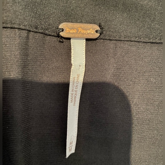 FREE PEOPLE black tunic blouse - Picture 3 of 3